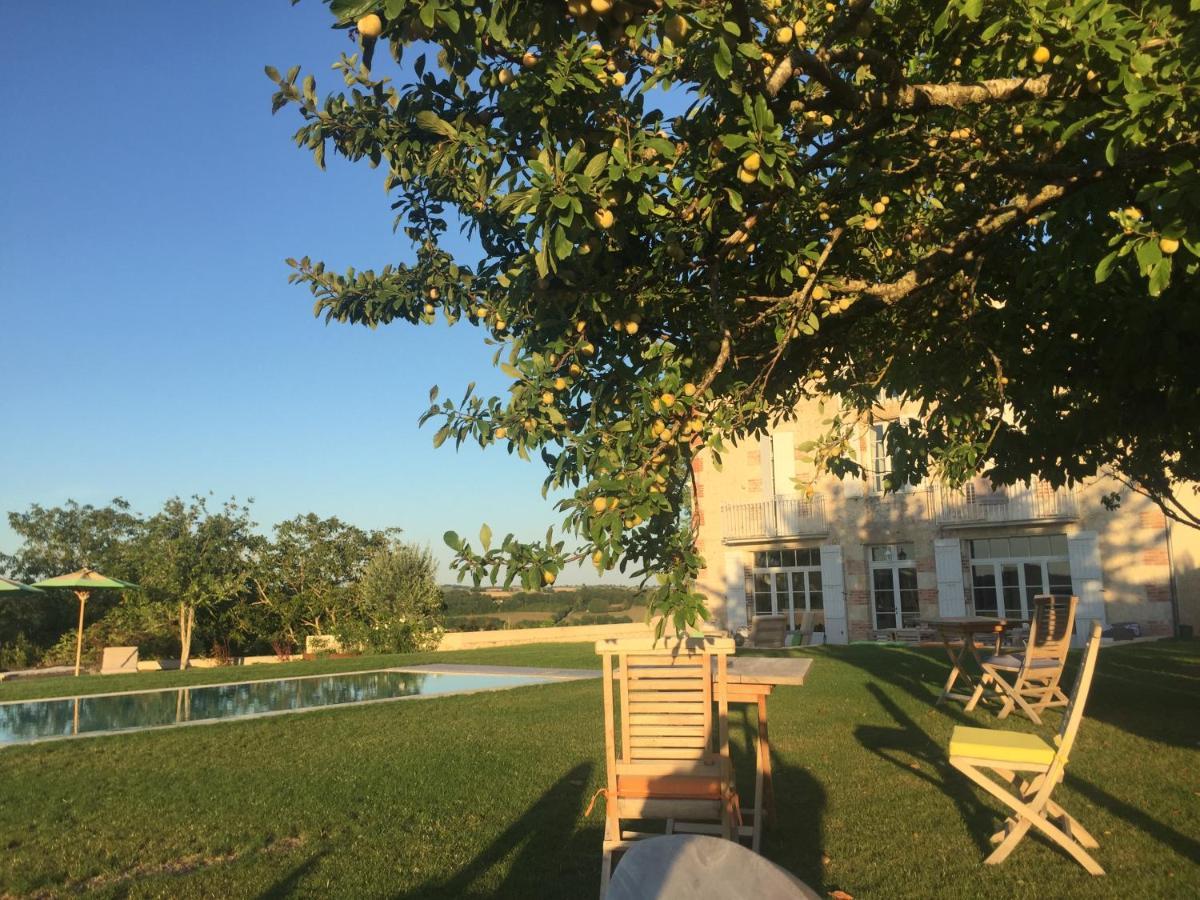 B&B La Mirande De Saint-Clar Exterior photo