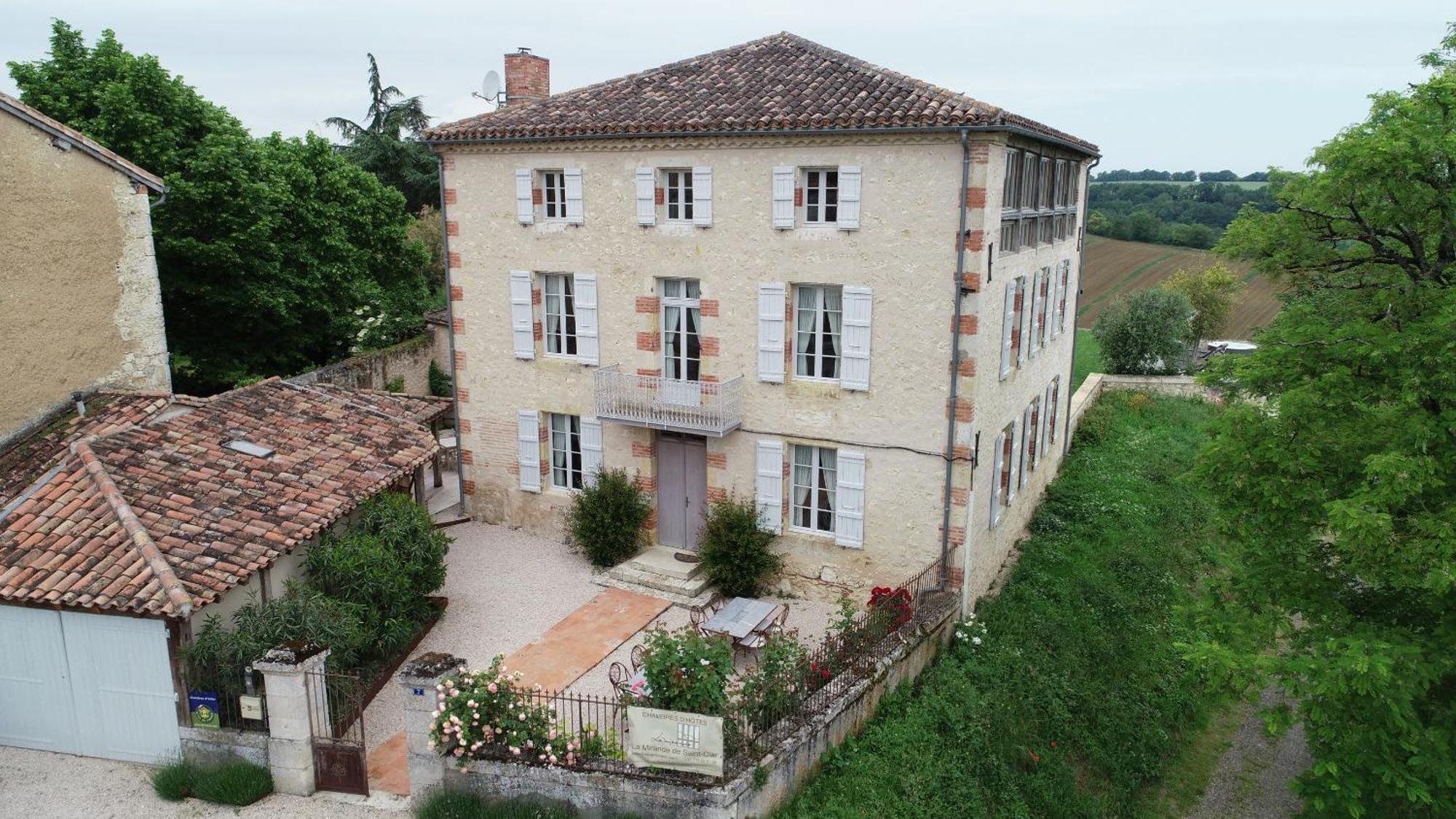 B&B La Mirande De Saint-Clar Exterior photo
